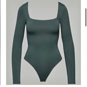 Babaton Long Sleeve Square Neck Bodysuit